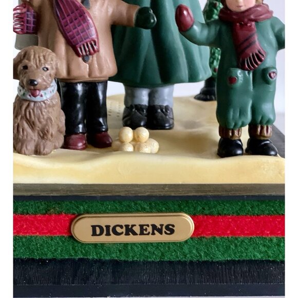 Vintage 1990 Dickens Holiday Scene Musical Light-Up Christmas Decor - Picture 9 of 15